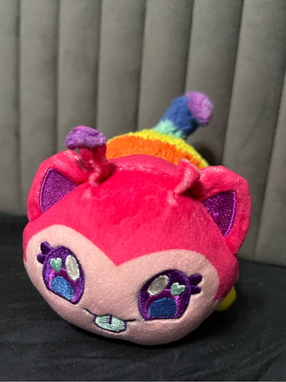 Aphmau MeeMeows Rainbow Caterpillar Cat Plush Safari Series 6” Missing Pom